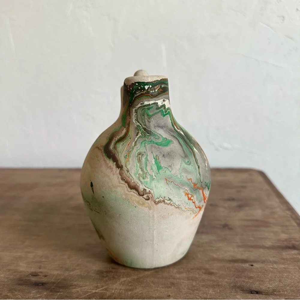 Nemadji vase - Picture 2 of 8